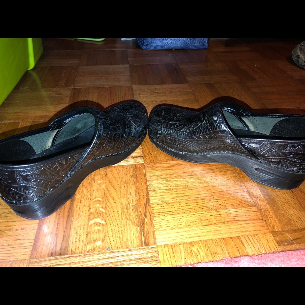 Women’s dansko Nursing shoes size 41=10.5-11